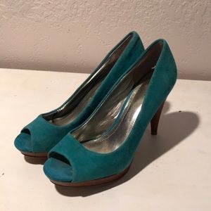 Blue suede peep-toe heels